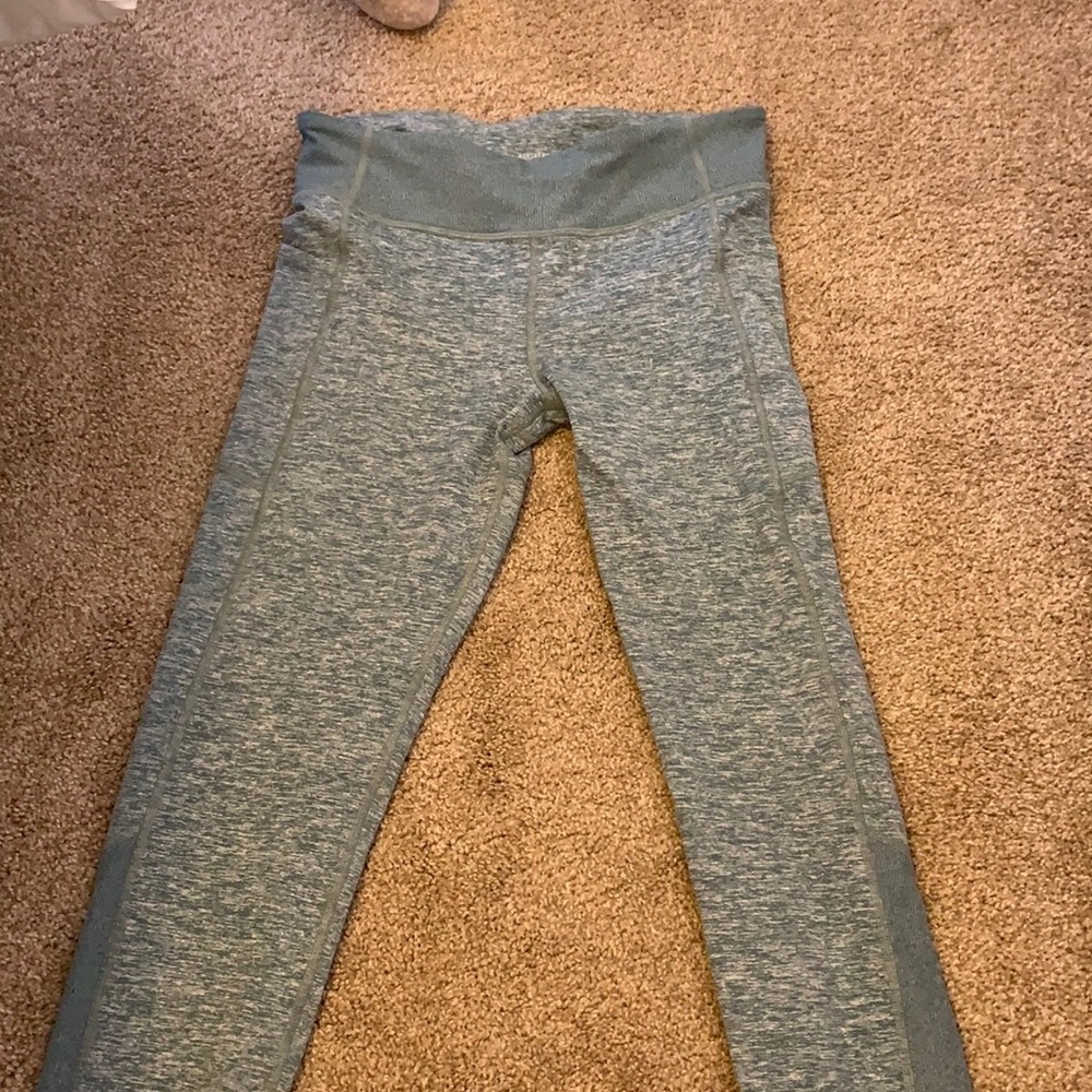 Athletic pants